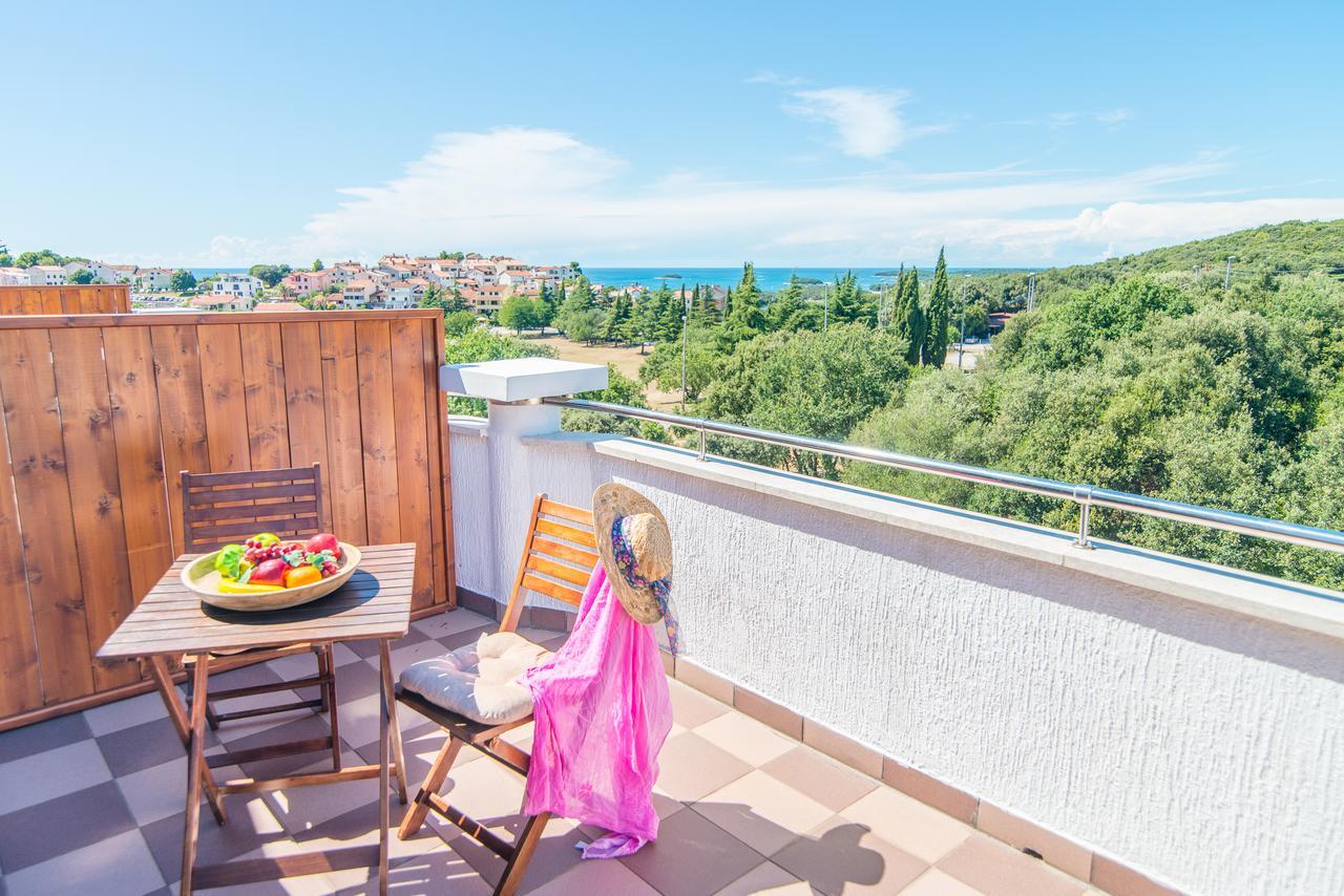 Hotel Villa Vrsar Bagian luar foto